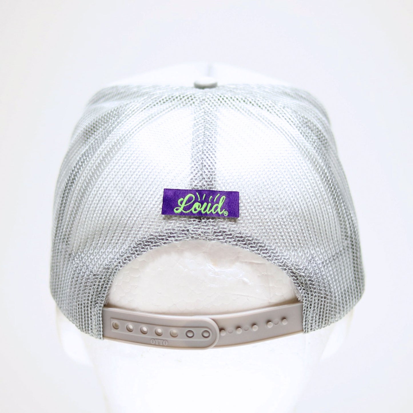 Loud Logo Trucker Hat - Silver/Black