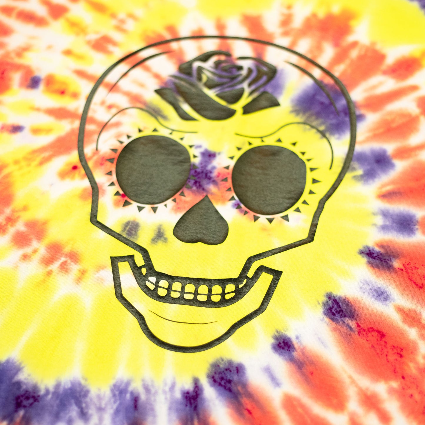 Dia de Muertos Skull Tee - Candy Swirl